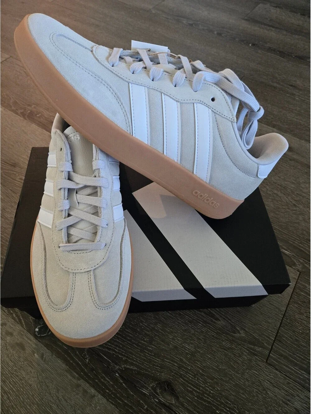adidas Barreda JR1325 Grey White Gum Suede Men's 10.5 New